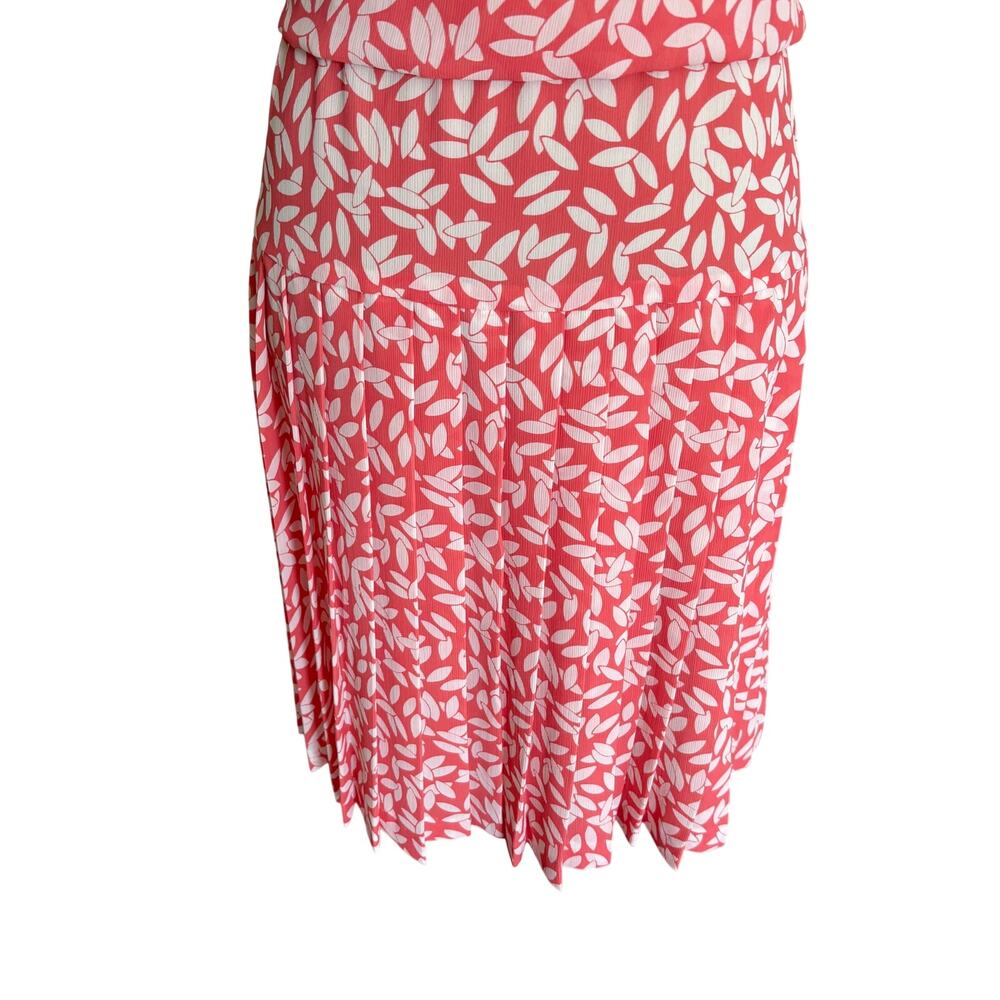 Vintage 80's Diane von Fursteneberg Pleated Leaf Print Blouson Midi Dress 10 - Picture 10 of 10